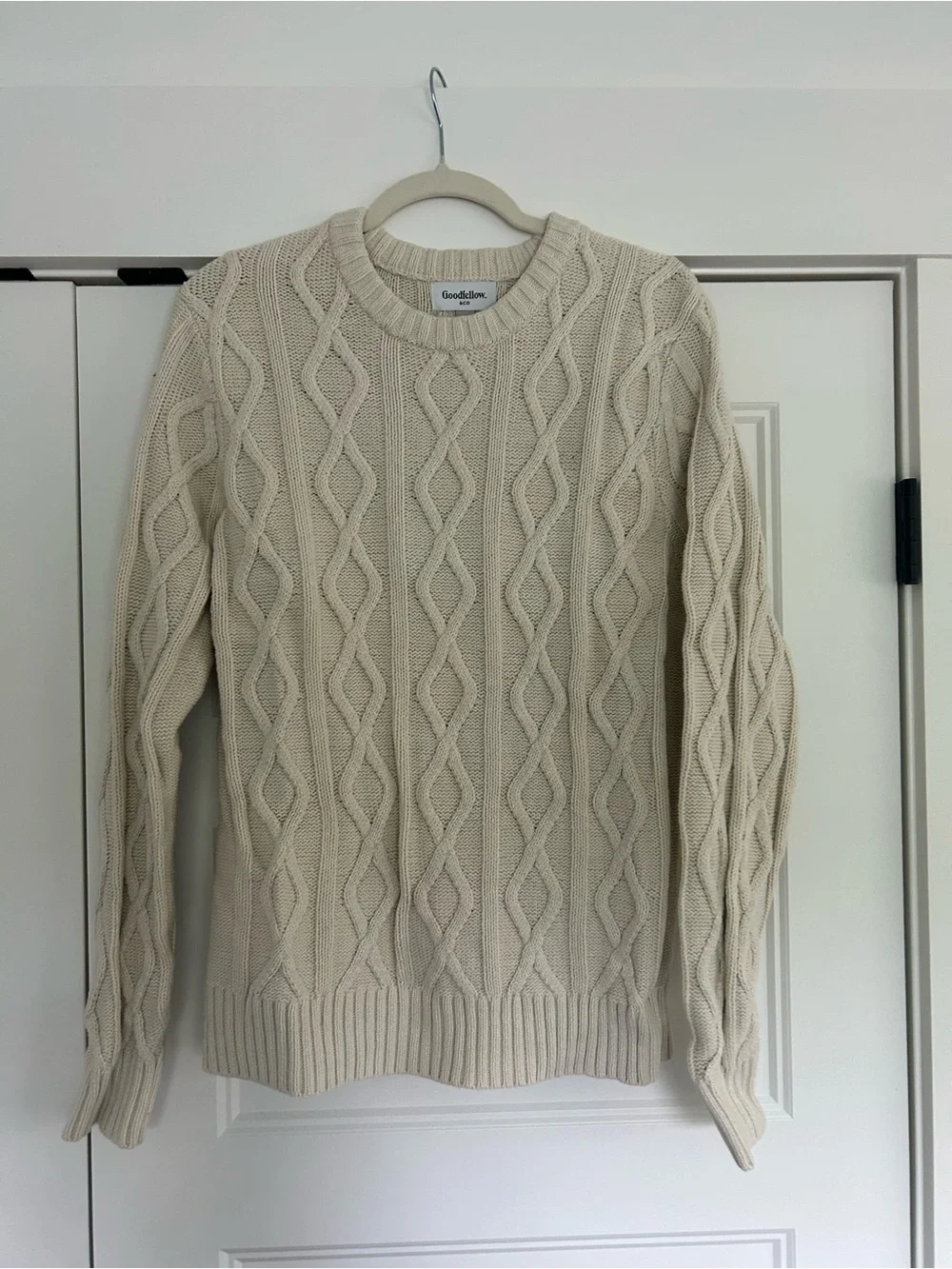 Goodfellow & Co Cream Cable-Knit Crewneck Sweater